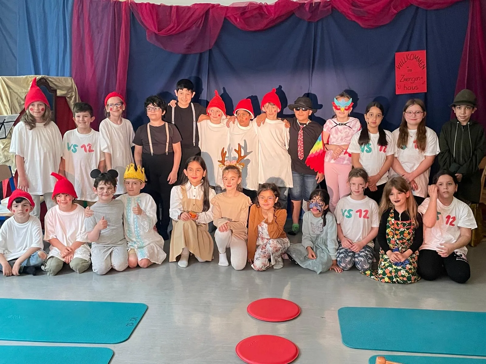 Theateraufführung der 2a Klasse
